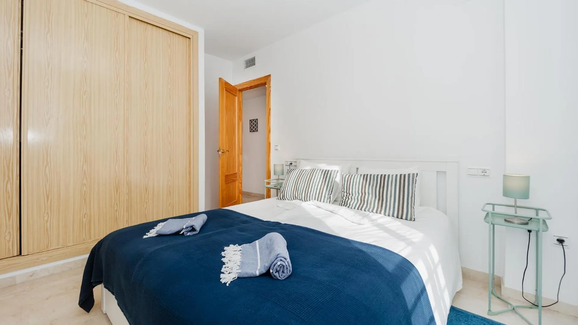 Apartamento Blue Nautico - Penthouse With Stunning Views Of La Herradura La Herradura