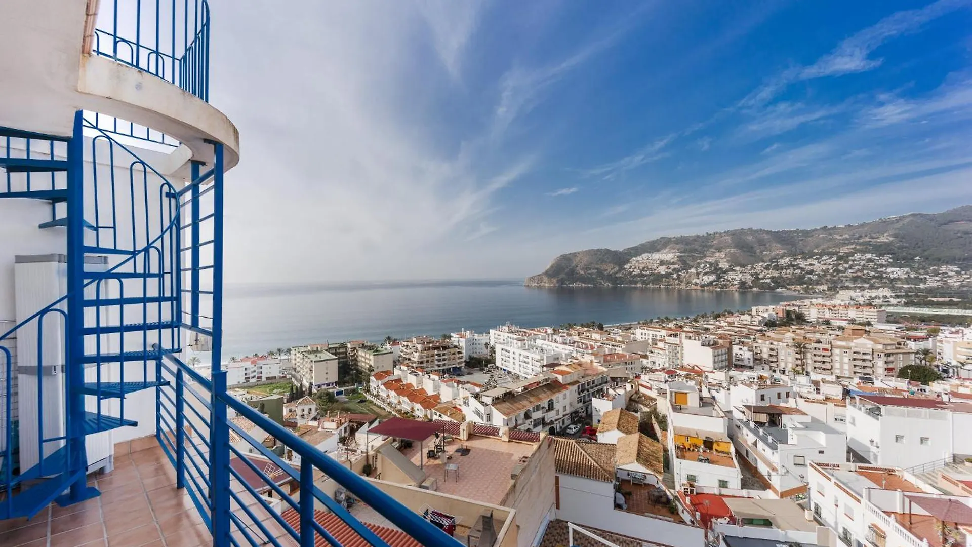 Apartamento Blue Nautico - Penthouse With Stunning Views Of La Herradura La Herradura