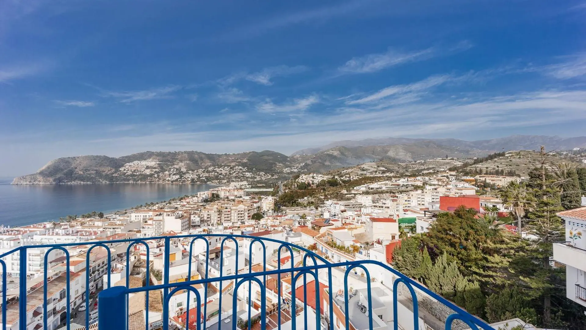 Blue Nautico - Penthouse With Stunning Views Of La Herradura La Herradura  0*, La Herradura (Granada)